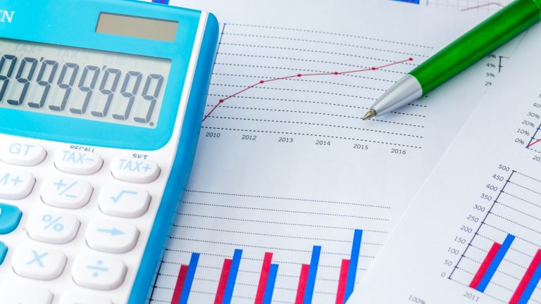 Become a Great Accountant with a Financial Management Application