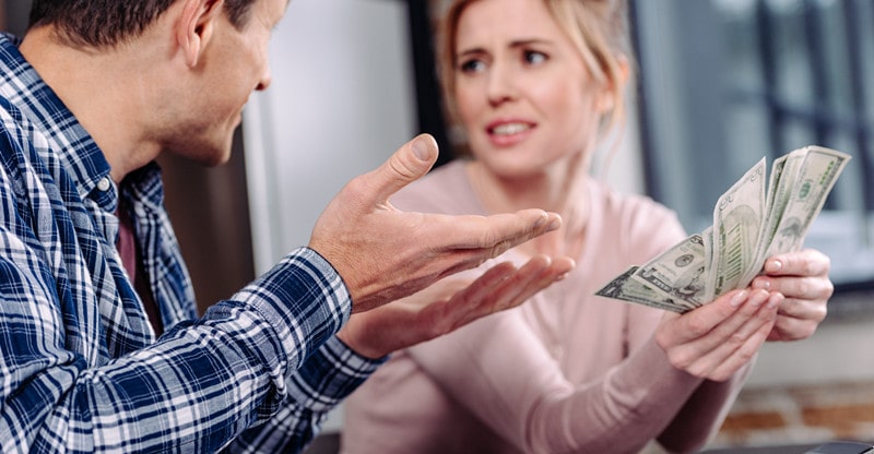 How to Overcome Financial Problems in the Family
