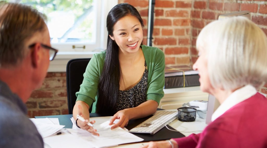 Qualifications That Every Financial Advisor Needs Financial Treat